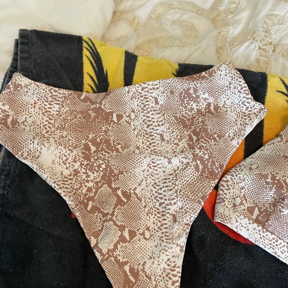 Brand New ZARA Animal Print Bikini Top and Cheeky Bottom. - Picture 10 of 13
